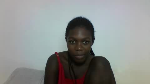 Snapshot of hotcutetracie chatting on October 4, 2025, 2:48 pm VICTORIA online show from October 4, 2025, 2:48 pm