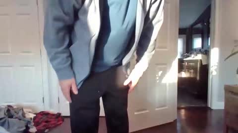 hotdog1124 online show from February 3, 2026, 12:32 pm