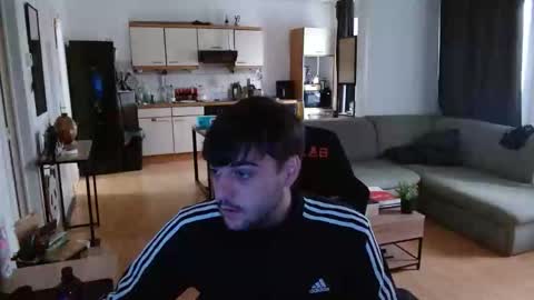 Snapshot of hotfilled chatting on October 18, 2025, 3:57 pm Mephisto667 online show from October 18, 2025, 3:57 pm