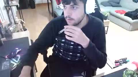 Snapshot of hotfilled chatting on October 23, 2025, 10:25 am Mephisto667 online show from October 23, 2025, 10:25 am