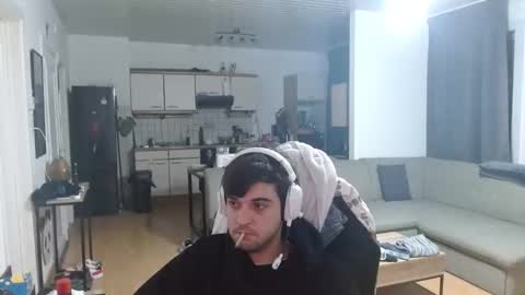 Snapshot of hotfilled chatting on April 4, 2026, 4:11 am Mephisto667 online show from April 4, 2026, 4:11 am