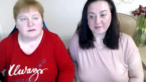 Snapshot of hotfiremommy chatting on March 16, 2026, 6:12 pm LimonkaFire online show from March 16, 2026, 6:12 pm