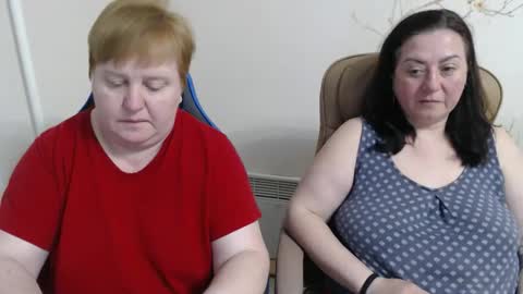 Snapshot of hotfiremommy chatting on March 24, 2026, 7:19 pm LimonkaFire online show from March 24, 2026, 7:19 pm