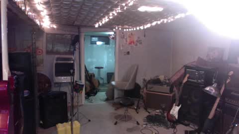 Smoochface online show from December 6, 2024, 2:17 pm