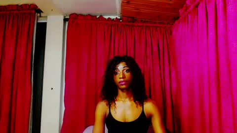 hotgee2025 online show from January 15, 2025, 12:19 am