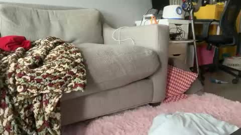 hotgirlbigbutt online show from March 18, 2026, 8:12 pm