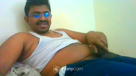 Snapshot of hotgluteus4321 chatting on February 21, 2026, 7:42 am hotgluteus4321 online show from February 21, 2026, 7:42 am