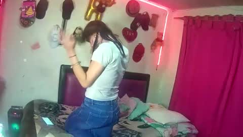 hotgui84 online show from February 25, 2026, 2:43 am