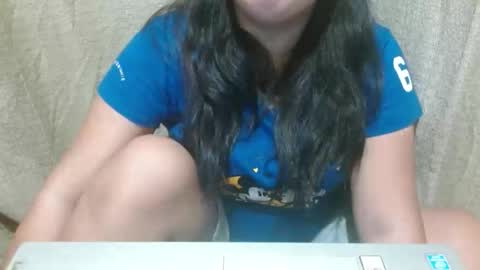 Snapshot of hotiemorenagurl18 chatting on September 22, 2025, 3:30 am hotiemorenagurl18 online show from September 22, 2025, 3:30 am