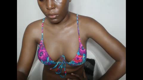 Snapshot of hotjessie0 chatting on February 3, 2025, 4:46 am hotjessie0 online show from February 3, 2025, 4:46 am