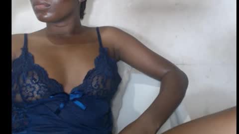 Snapshot of hotjessie0 chatting on September 23, 2025, 5:10 am hotjessie0 online show from September 23, 2025, 5:10 am