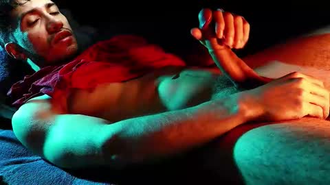 Hotlatinking online show from January 8, 2026, 9:22 am