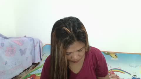 hotlavender online show from July 6, 2026, 1:46 am