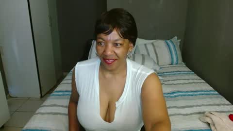 hotlilya online show from July 14, 2026, 10:21 am