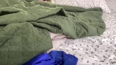 Annabelle online show from March 30, 2026, 8:43 pm