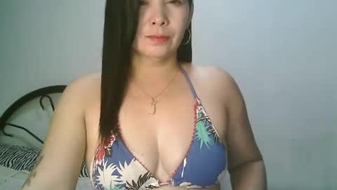 Snapshot of hotmamajen4u chatting on February 12, 2026, 11:11 pm hotmamajen4u online show from February 12, 2026, 11:11 pm