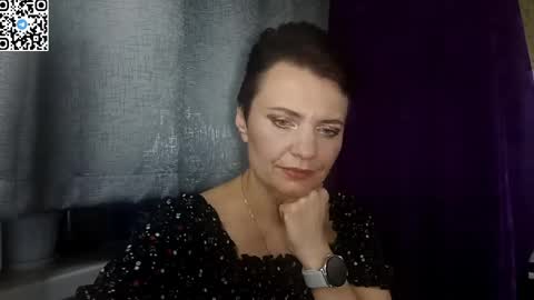 Snapshot of hotmamaqueen234 chatting on May 16, 2026, 8:18 pm hotmamaqueen234 online show from May 16, 2026, 8:18 pm