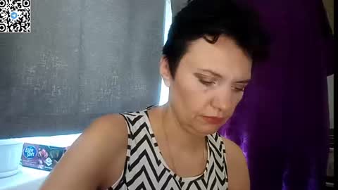 Snapshot of hotmamaqueen234 chatting on June 18, 2026, 11:58 am hotmamaqueen234 online show from June 18, 2026, 11:58 am