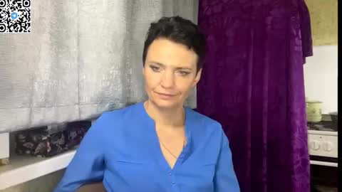 Snapshot of hotmamaqueen234 chatting on June 28, 2026, 12:27 am hotmamaqueen234 online show from June 28, 2026, 12:27 am