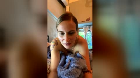 DangerousDuet online show from June 3, 2026, 11:10 pm