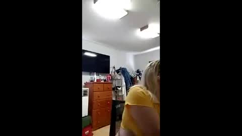 Snapshot of hotmilf187 chatting on May 20, 2026, 7:53 pm hotmilf187 online show from May 20, 2026, 7:53 pm