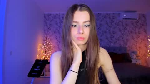 Snapshot of hotmolly_ chatting on July 4, 2026, 6:47 pm hotmolly_ online show from July 4, 2026, 6:47 pm