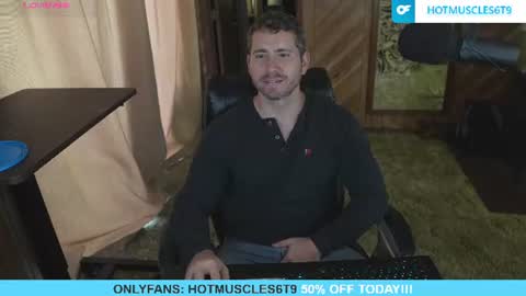 hotmuscles6t9 online show from July 9, 2026, 8:46 pm