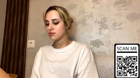 hotmusex online show from July 9, 2026, 7:18 pm