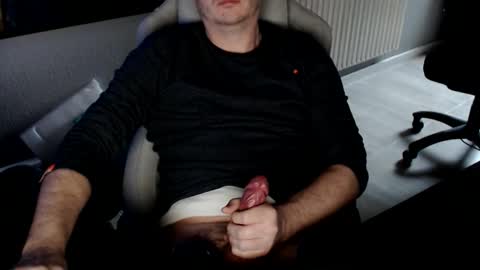 Snapshot of hotnickdk chatting on February 19, 2025, 7:06 am hotnickdk online show from February 19, 2025, 7:06 am