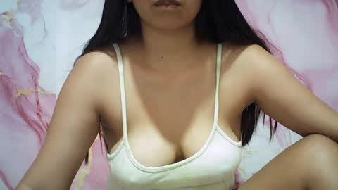 hotpink4u04 online show from June 21, 2026, 9:50 pm