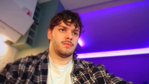 Snapshot of hotpolishsausage chatting on January 13, 2026, 12:49 am Jason online show from January 13, 2026, 12:49 am