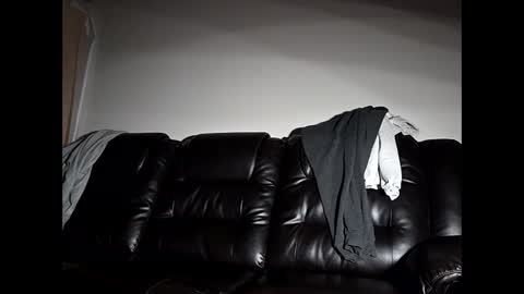 Snapshot of hotrox6942 chatting on April 16, 2026, 6:14 am hotrox6942 online show from April 16, 2026, 6:14 am