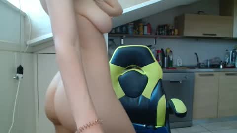 Snapshot of hotsexcouple90 chatting on June 1, 2026, 1:24 pm hotsexcouple90 online show from June 1, 2026, 1:24 pm