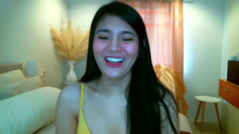 Snapshot of hotsweetangel00 chatting on December 12, 2024, 3:43 am Sweet Angel online show from December 12, 2024, 3:43 am