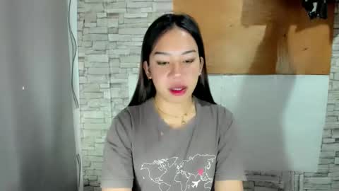 Snapshot of hott_cumforyou chatting on May 4, 2026, 10:28 pm jelaigrande online show from May 4, 2026, 10:28 pm