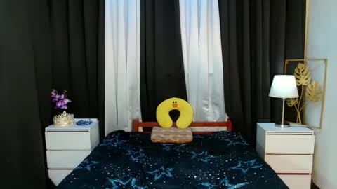 Alex Summer online show from March 7, 2025, 6:54 pm