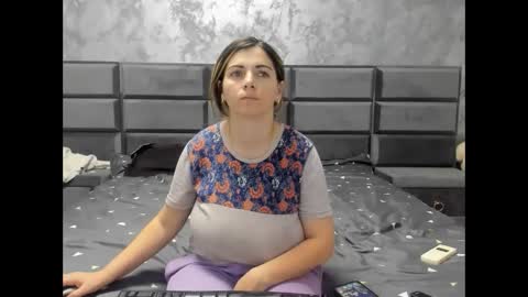 Snapshot of hottalicia2 chatting on January 15, 2025, 5:05 pm hottalicia2 online show from January 15, 2025, 5:05 pm