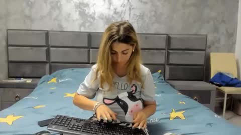 Snapshot of hottalicia2 chatting on October 23, 2025, 9:24 pm hottalicia2 online show from October 23, 2025, 9:24 pm