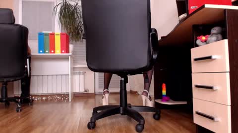 Snapshot of hottdoll611 chatting on October 7, 2025, 9:01 pm CassieAndDonald online show from October 7, 2025, 9:01 pm