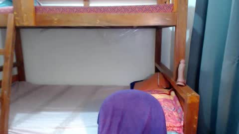 hottest_jielay online show from April 25, 2026, 5:54 pm