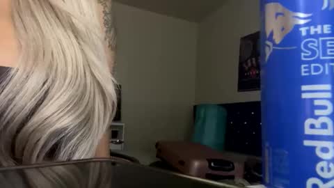 hottie940534 online show from January 15, 2026, 12:04 am