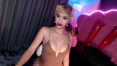 kylie online show from April 12, 2026, 5:51 pm