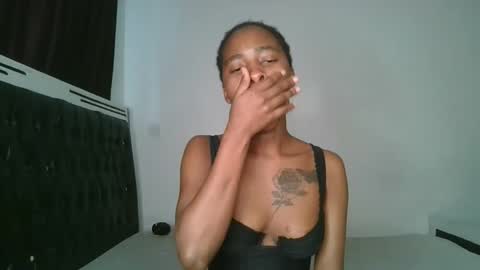 Snapshot of hottie_mistie chatting on June 10, 2026, 6:45 am hottie_mistie online show from June 10, 2026, 6:45 am