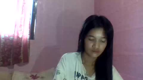 hottie_ptite online show from February 13, 2026, 9:05 am