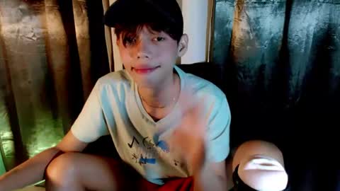 R I A online show from July 25, 2026, 1:58 am