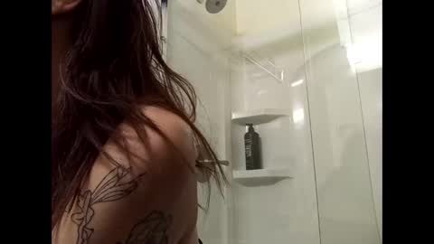 Snapshot of hottiefrmhell97 chatting on November 22, 2025, 7:29 am Lucky online show from November 22, 2025, 7:29 am