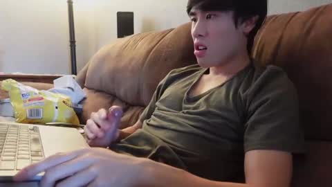 hottiewithabody101 online show from September 13, 2025, 9:25 pm