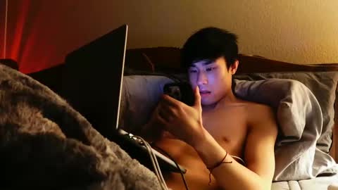 hottiewithabody101 online show from March 10, 2026, 3:28 pm