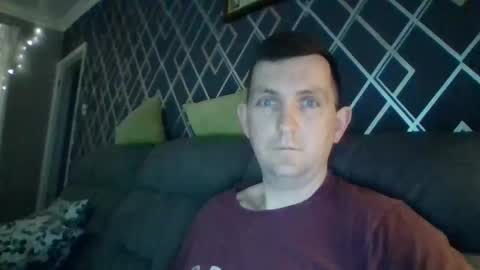 hotuk86 online show from February 13, 2025, 10:00 pm