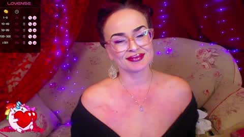 Hotzlata online show from February 7, 2025, 10:41 pm